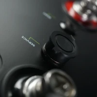 BMS und Heizmatte der NOVA Core² 320 Ah LiFePO4 im Deta