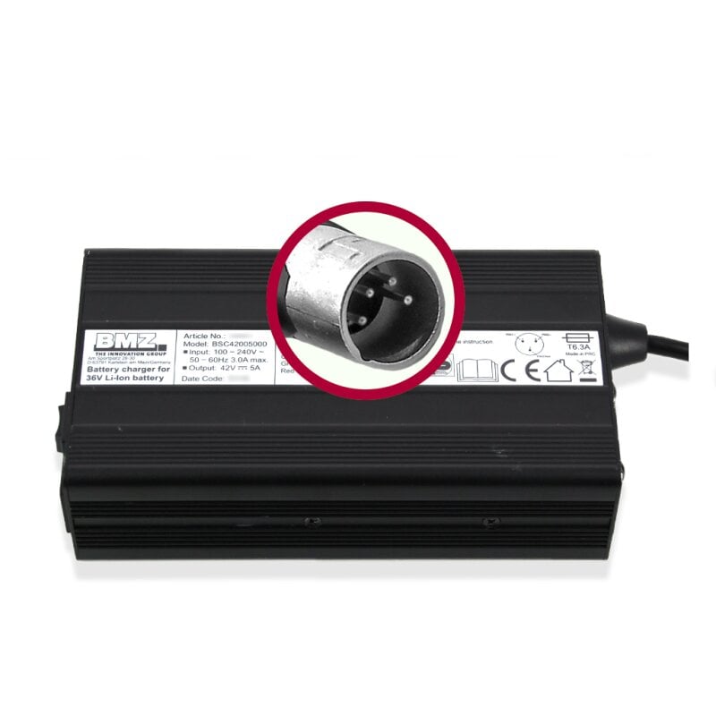 E-Bike Akku Ladegerät BMZ Li-Ion 42V 5A Stecker XLR 4-polig