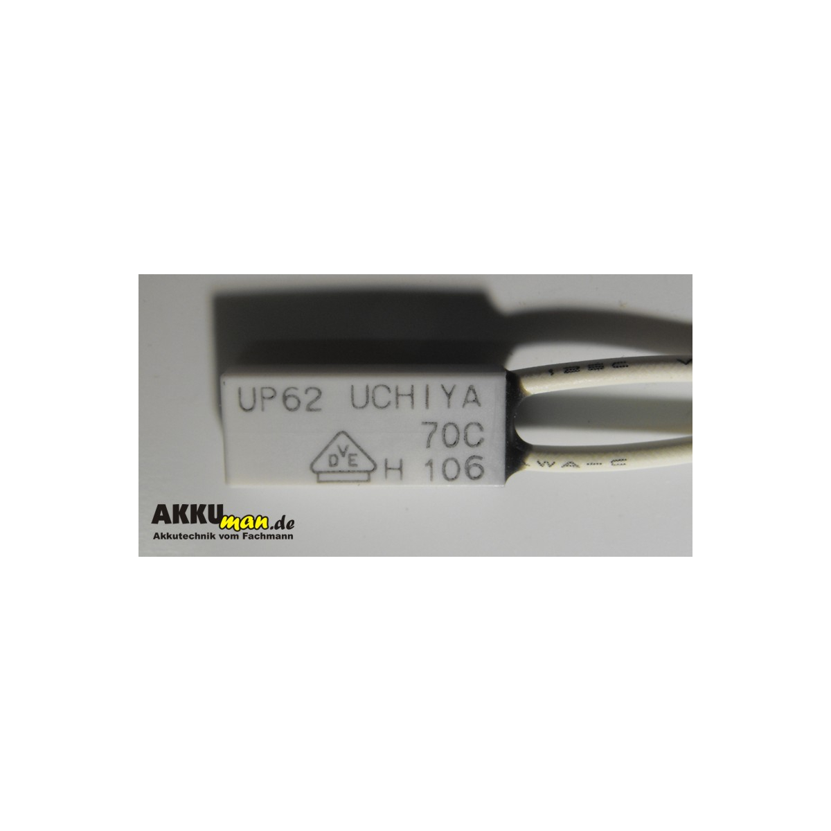 Pepi N-70° – Bimetall-Temperaturschalter, öffnet 70 °C / schließt 51 °C, 6 A/120 V~, 8 A/12 V-
